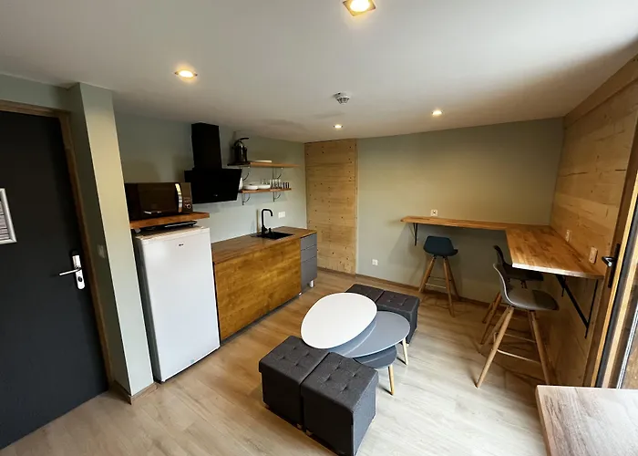 9Wagram Hotel Boutique Le Mans